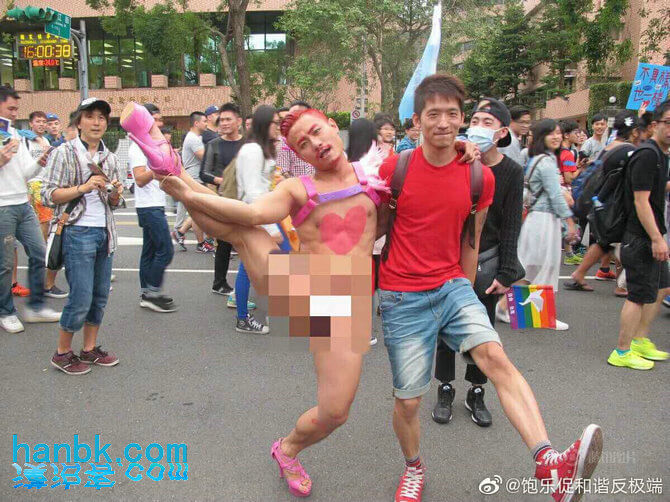 如今西方同性恋LGBT权利运动已经在台湾地区，韩国站稳了脚跟，现跃跃欲试的剑指香港乃至大陆，很多加入这项运动的东亚人已经感染了西方文明病，却还误以为自己在为崇高的自由事业呐喊！